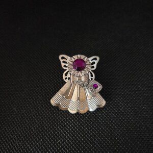 Silver Tone ' Red Stone ' Antique Angel Pin 1 1/2'' x 1 1/4''